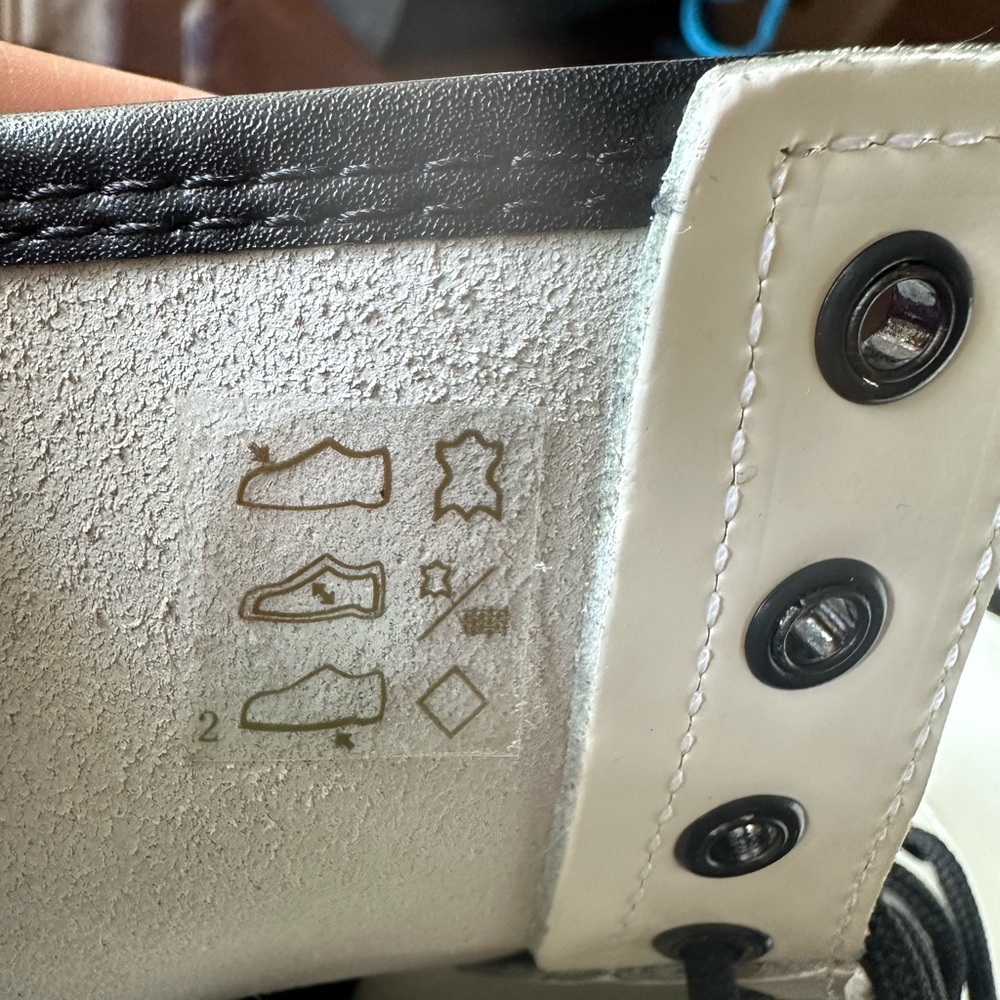 White 1460 Doc Martens boots - Picture 6 of 10